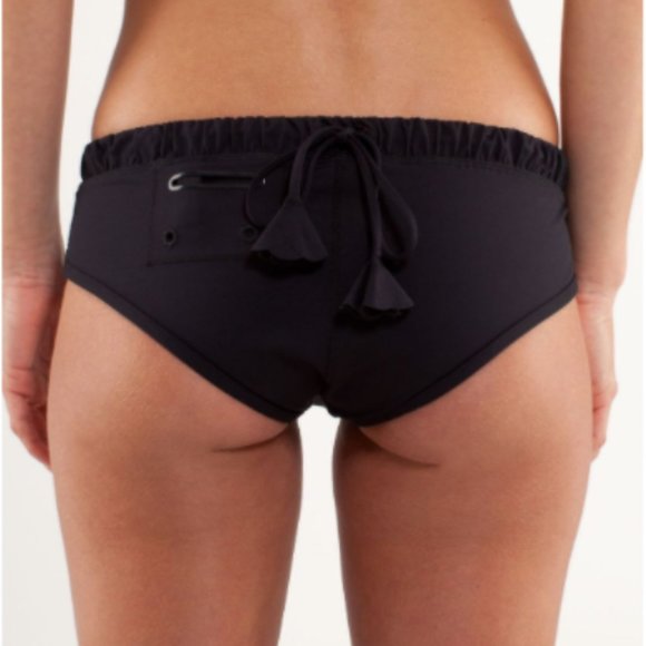 Lululemon Wave Ride Boyshort Bikini Bottoms Black